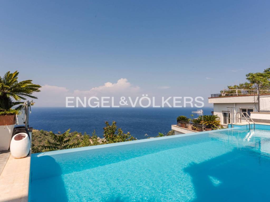 casa indipendente in vendita a Taormina