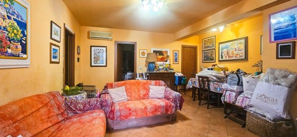 appartamento in vendita a Taormina in zona Mazzeo
