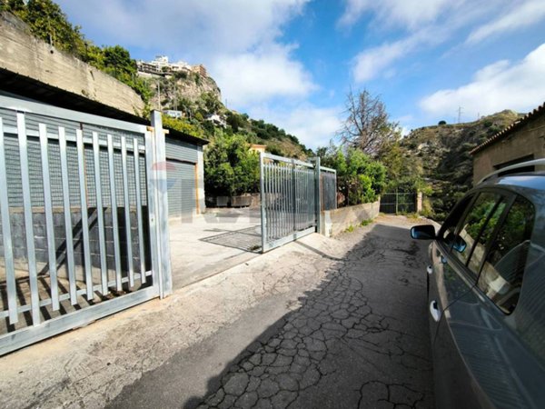 terreno edificabile in vendita a Taormina in zona Spisone
