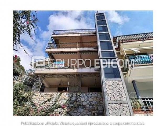 appartamento in vendita a Taormina