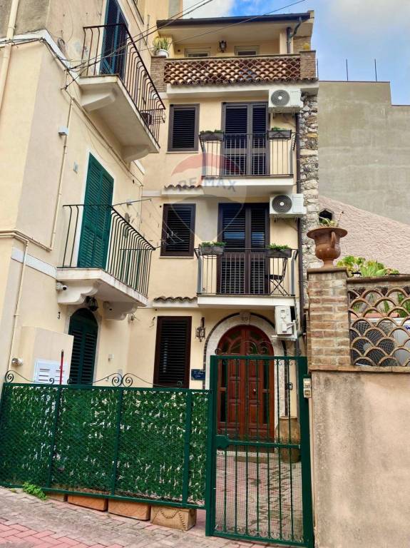 appartamento in vendita a Taormina