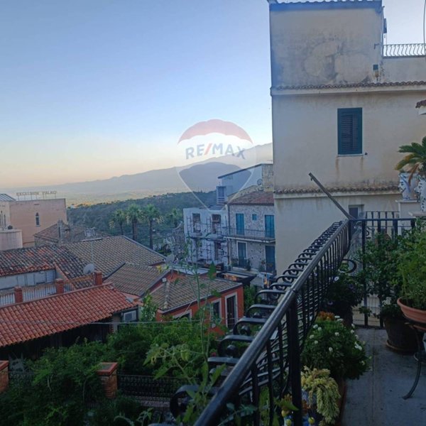 appartamento in vendita a Taormina