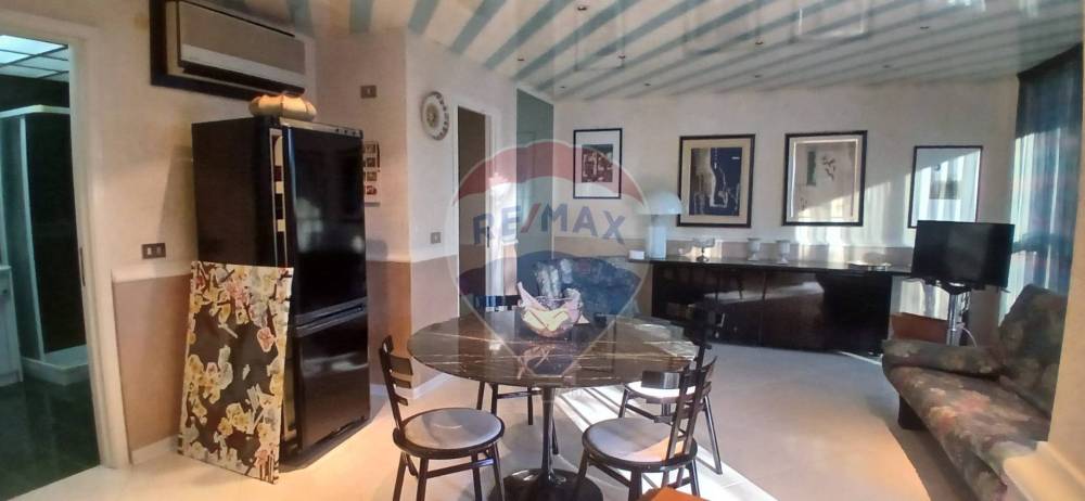 casa indipendente in vendita a Taormina in zona Mazzarò