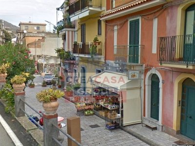 negozio in vendita a Taormina in zona Mazzeo