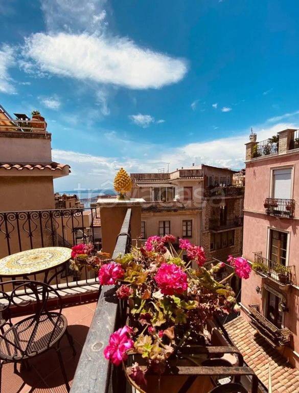 casa indipendente in vendita a Taormina