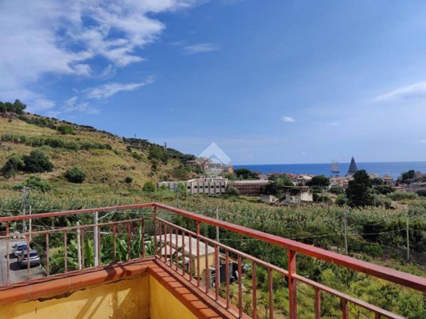 appartamento in vendita a Taormina