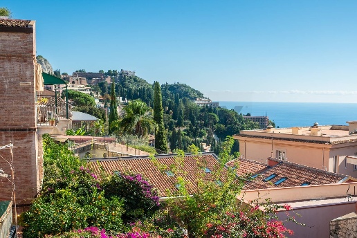 appartamento in vendita a Taormina