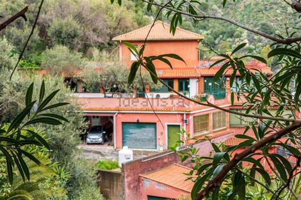 appartamento in vendita a Taormina