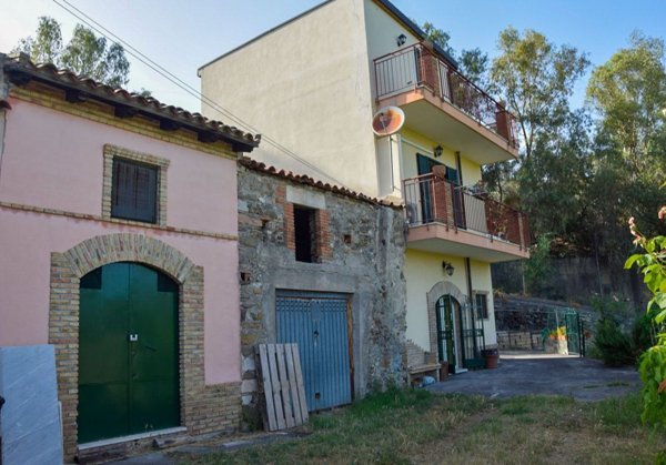 casa indipendente in vendita a Taormina