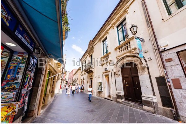 appartamento in vendita a Taormina
