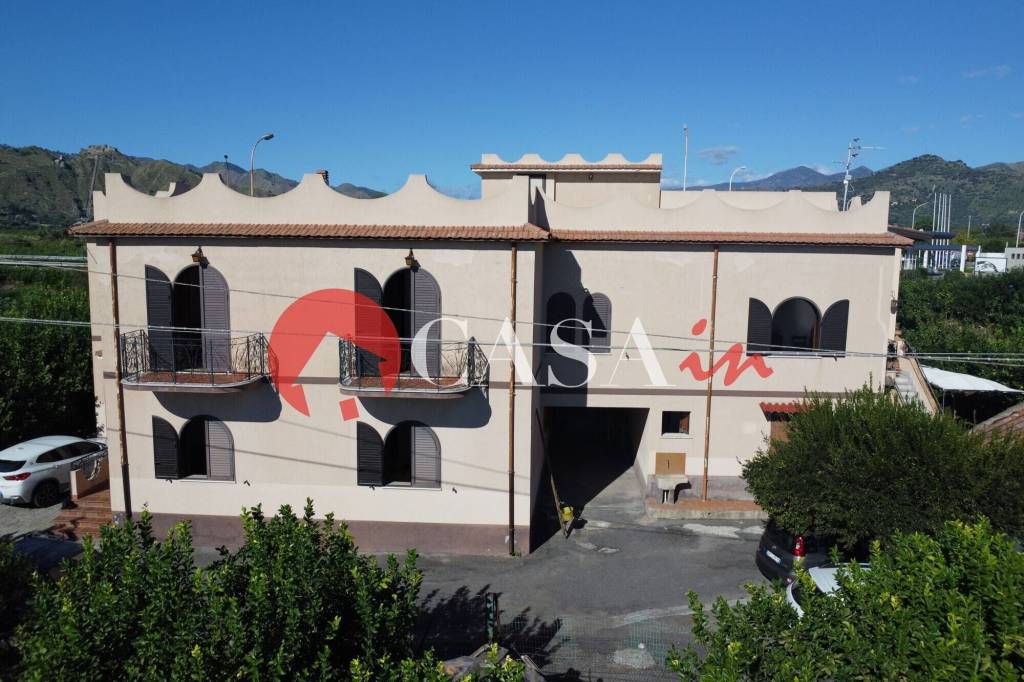 casa indipendente in vendita a Taormina in zona Villagonia