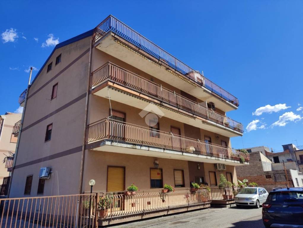 appartamento in vendita a Taormina in zona Trappitello