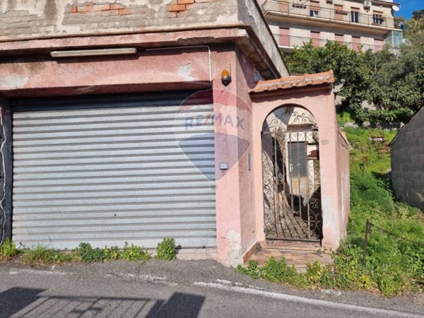 casa indipendente in vendita a Taormina