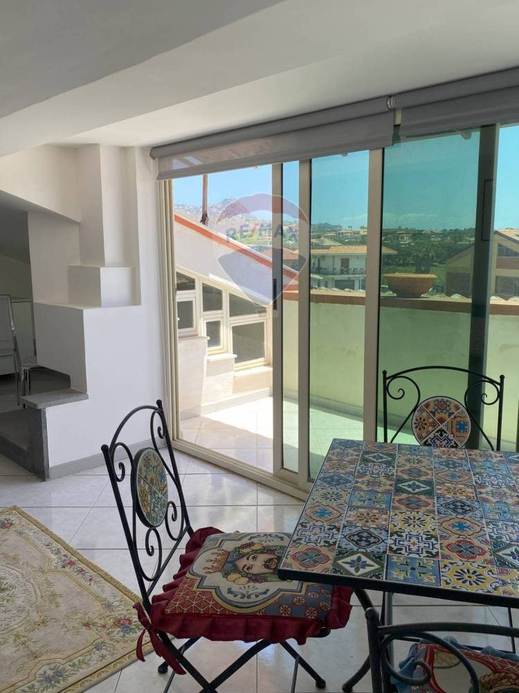 appartamento in vendita a Taormina in zona Trappitello