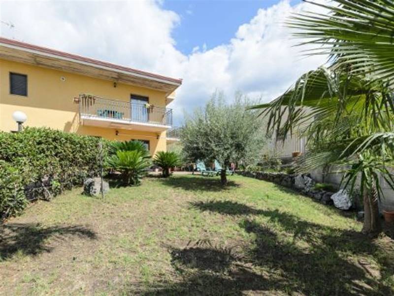 casa indipendente in vendita a Taormina