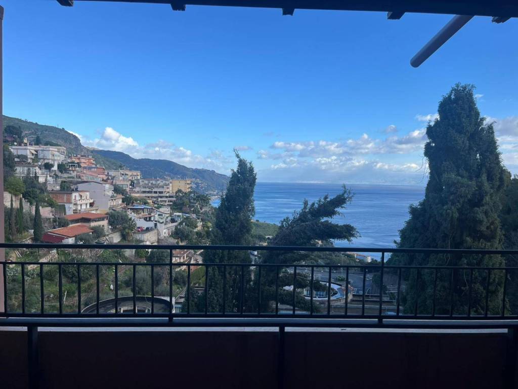 appartamento in vendita a Taormina