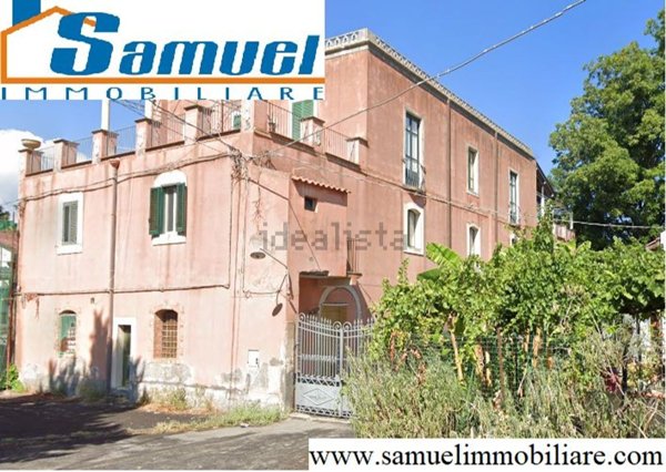 appartamento in vendita a Taormina in zona Trappitello