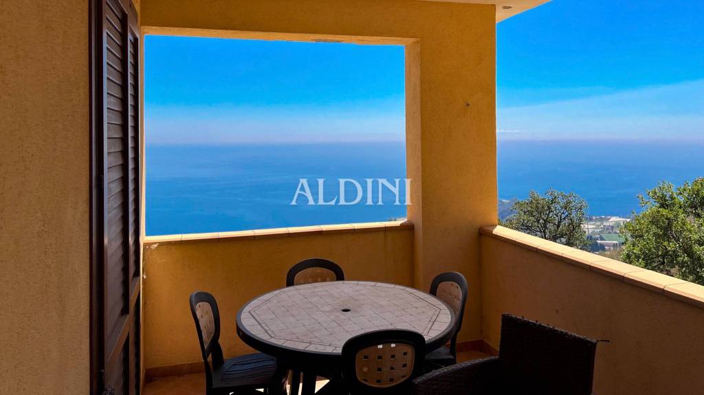 appartamento in vendita a Taormina