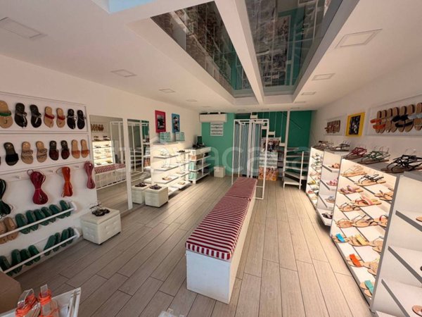 negozio in vendita a Taormina