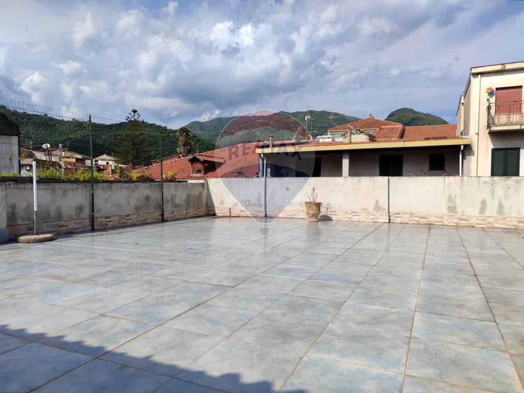 casa indipendente in vendita a Taormina in zona Trappitello