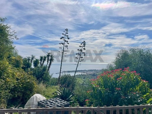 casa indipendente in vendita a Taormina