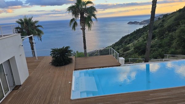 casa indipendente in vendita a Taormina