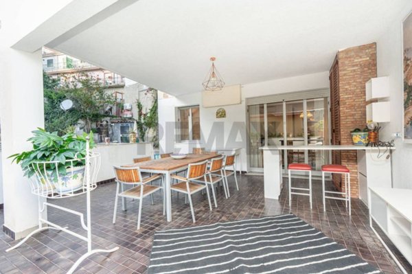 appartamento in vendita a Taormina