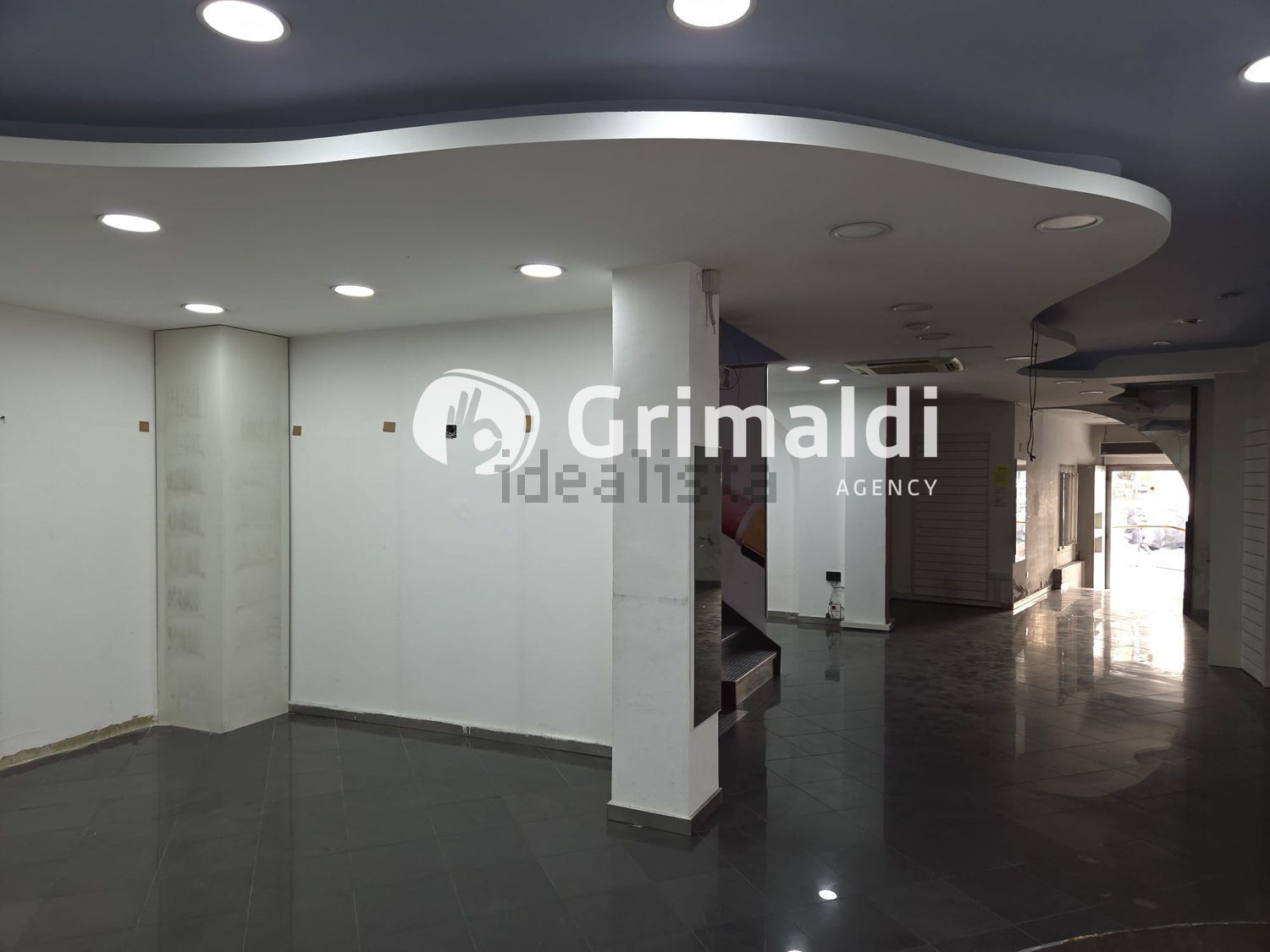 locale commerciale in vendita a Taormina