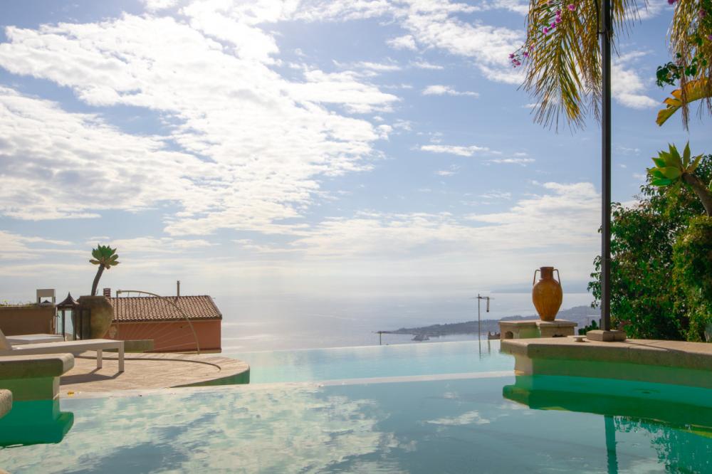 casa indipendente in vendita a Taormina