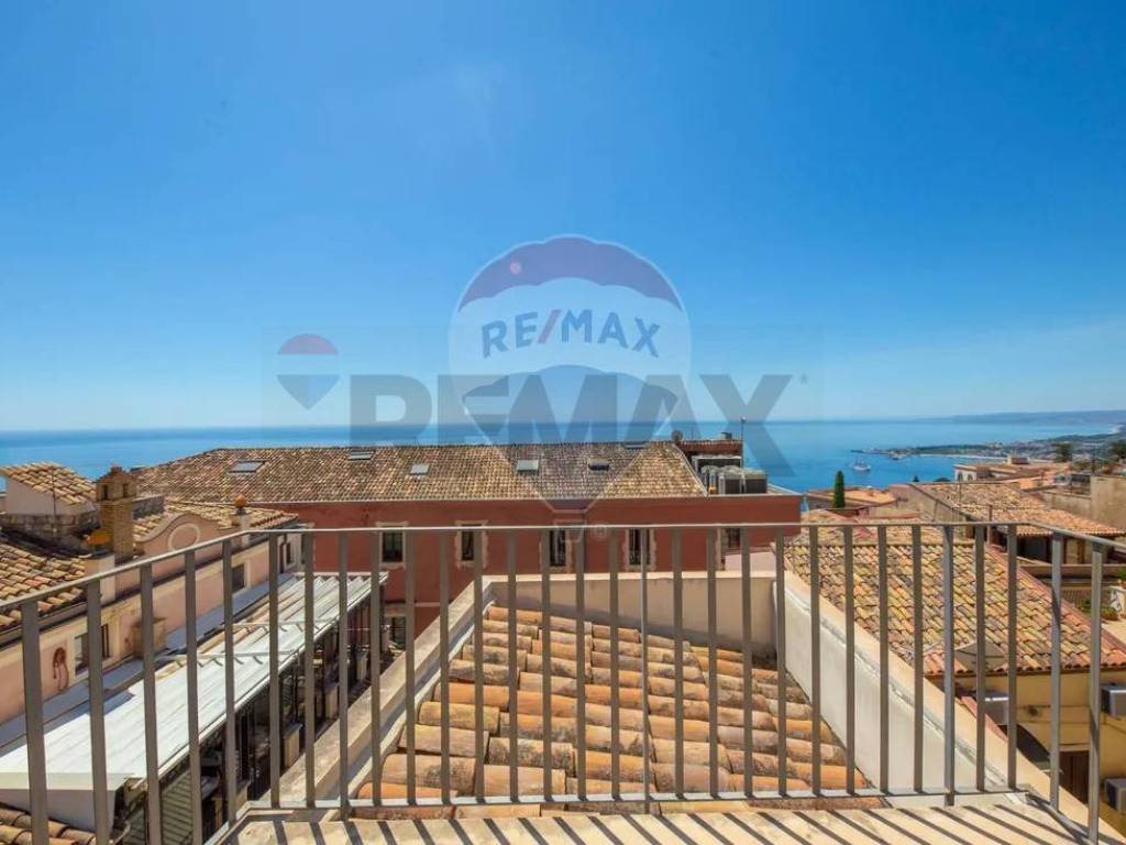casa indipendente in vendita a Taormina