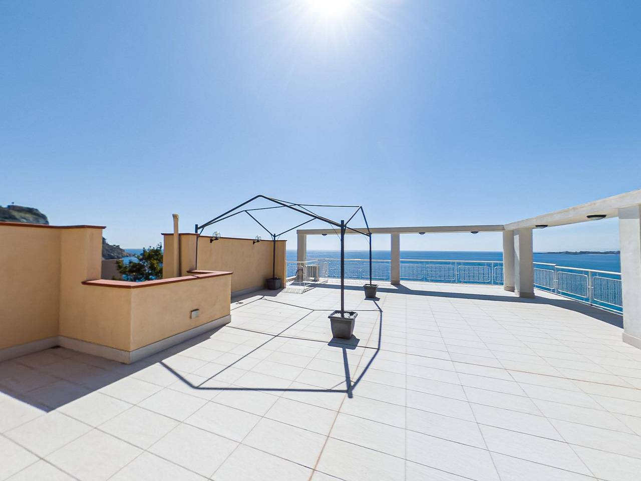 appartamento in vendita a Taormina in zona Villagonia