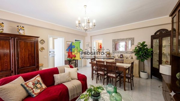 appartamento in vendita a Taormina in zona Trappitello