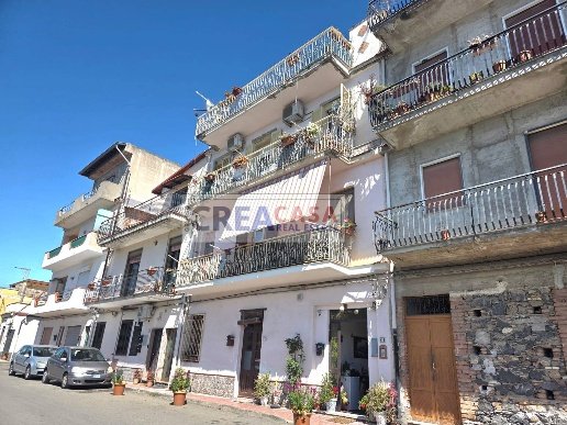 appartamento in vendita a Taormina in zona Trappitello