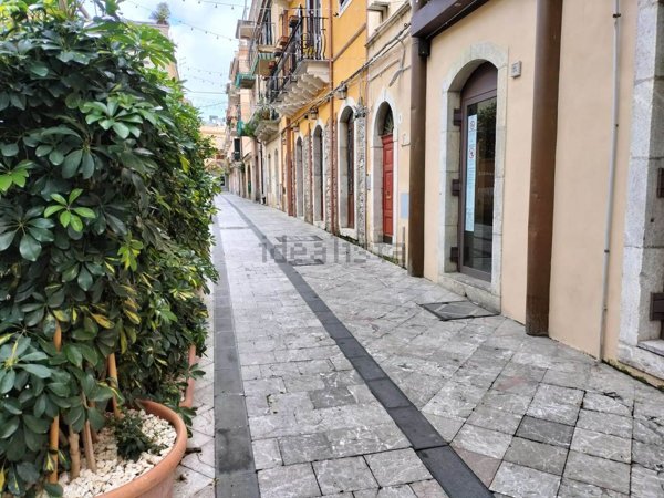 negozio in vendita a Taormina