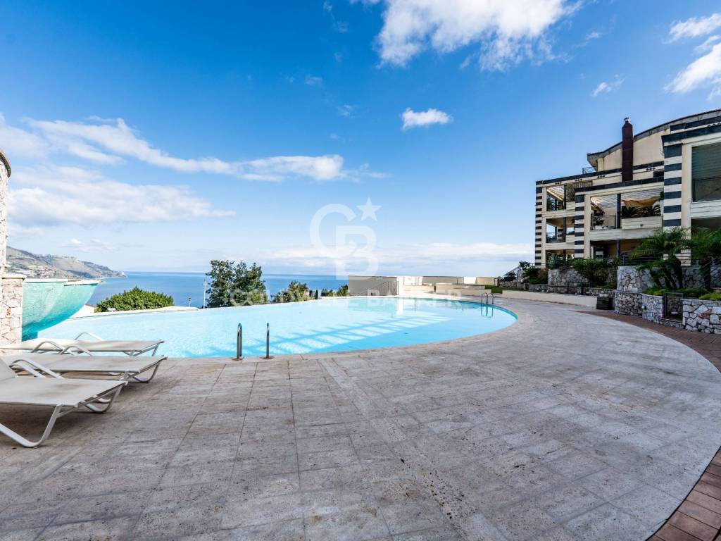 appartamento in vendita a Taormina