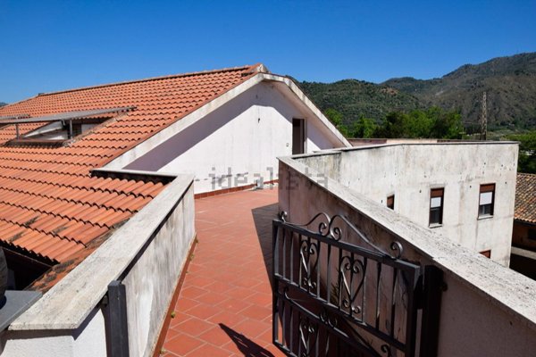 appartamento in vendita a Taormina in zona Trappitello