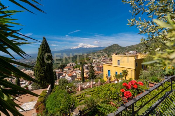 casa indipendente in vendita a Taormina