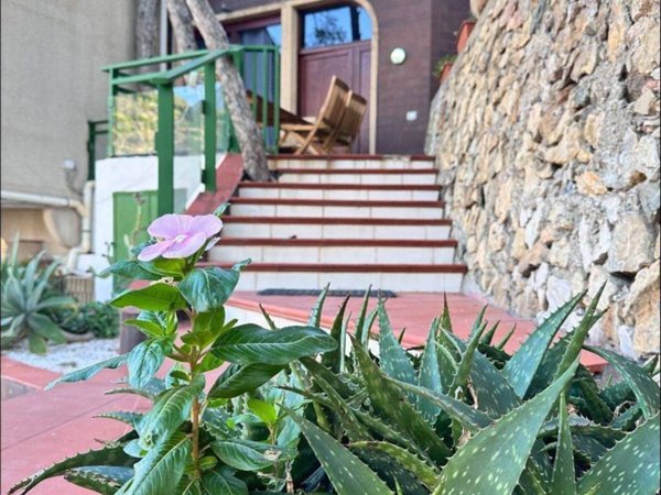 appartamento in vendita a Taormina in zona Mazzarò