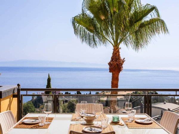 appartamento in vendita a Taormina