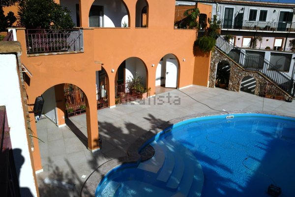 appartamento in vendita a Taormina