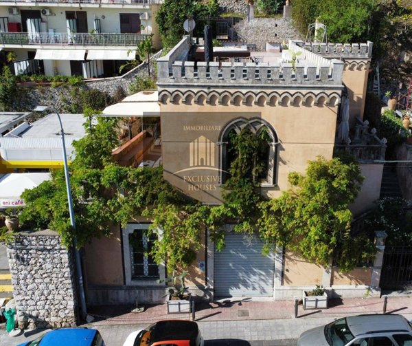 casa indipendente in vendita a Taormina