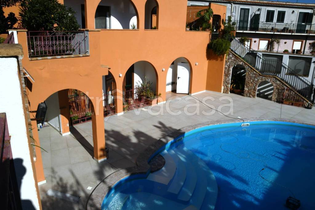 appartamento in vendita a Taormina
