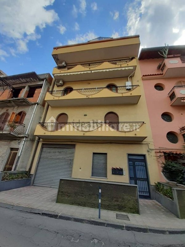 appartamento in vendita a Taormina in zona Trappitello