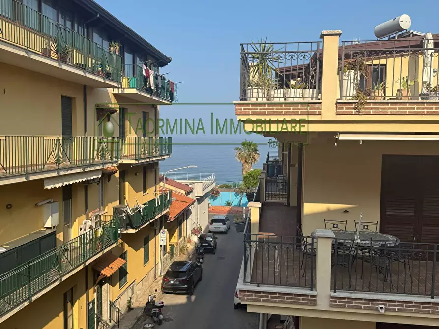 appartamento in vendita a Taormina in zona Mazzeo