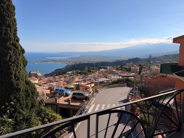 appartamento in vendita a Taormina