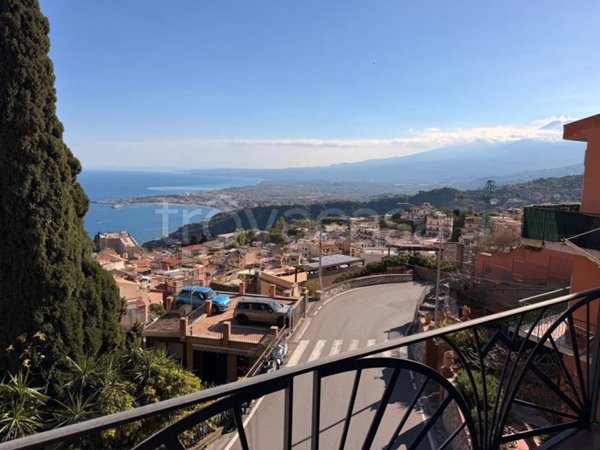 appartamento in vendita a Taormina in zona Spisone