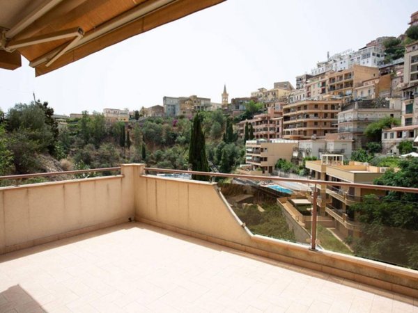 appartamento in vendita a Taormina in zona Spisone