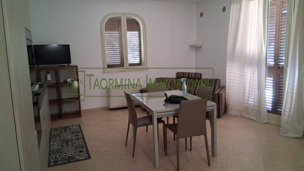 appartamento in vendita a Taormina in zona Spisone