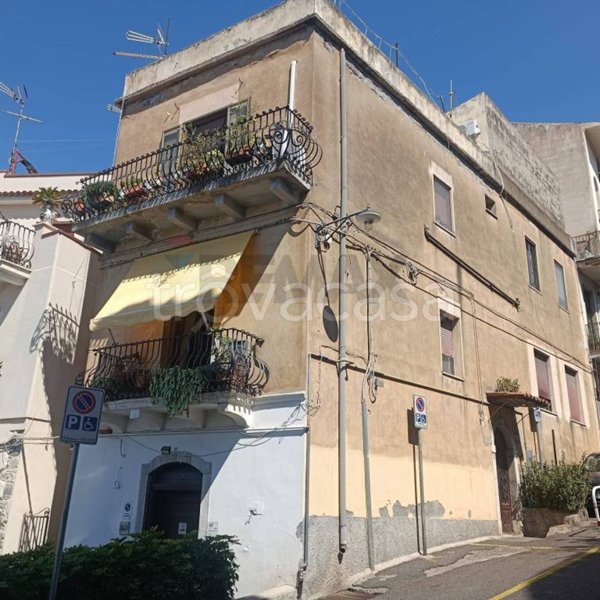 appartamento in vendita a Taormina in zona Villagonia