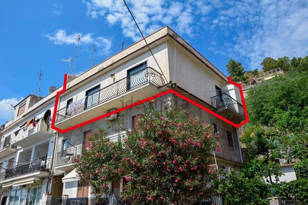 appartamento in vendita a Taormina in zona Spisone